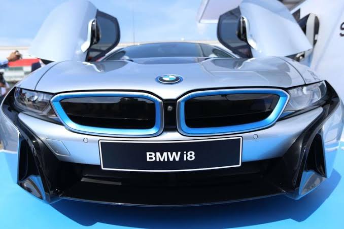BMW Bicara Peluang Rakit Mobil Listrik di Indonesia