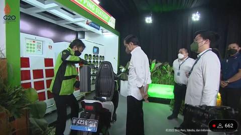 Diresmikan Jokowi, Begini Cara Tukar Baterai Motor Listrik di SPBU Pertamina