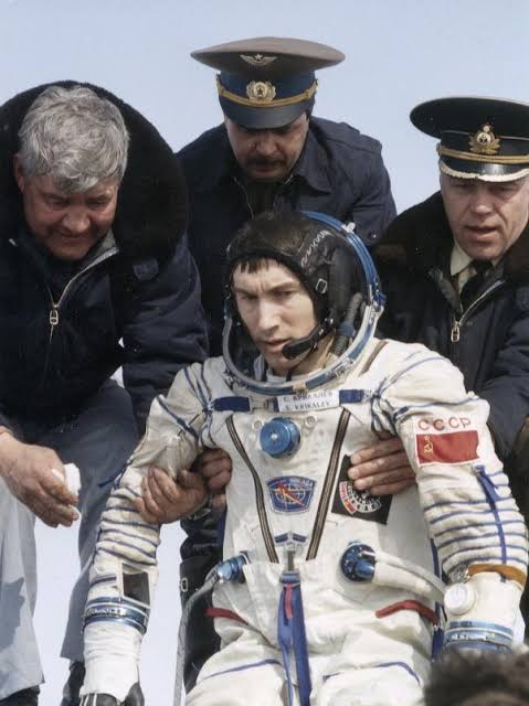 Sergei Krikalev, Keasyikan Perang Rusia Sampai Lupa Kosmonotnya Masih Terlantar di Luar Angkasa