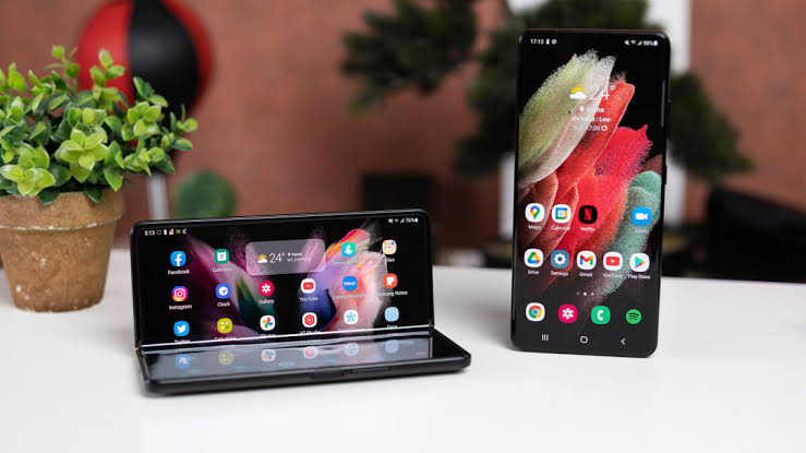 Bocoran Harga Galaxy Z Fold4, Berapa