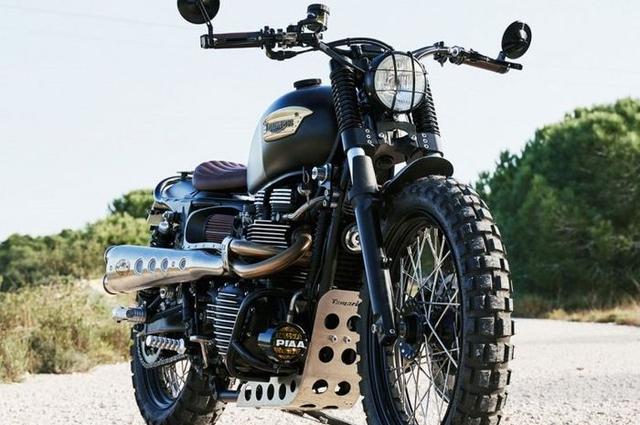 Triumph Bonneville T100 Bergaya Scrambler, Ubahan Minimalis