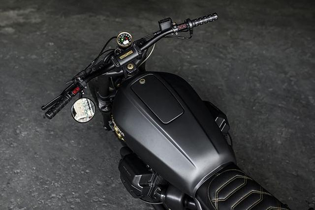 Moto Guzzi California 1100 Scrambler, Bodi Serba Hitam 