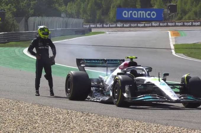 Lewis Hamilton Akui Bersalah Atas Insiden Tabrakan dengan Fernando Alonso di F1 Belgia 2022