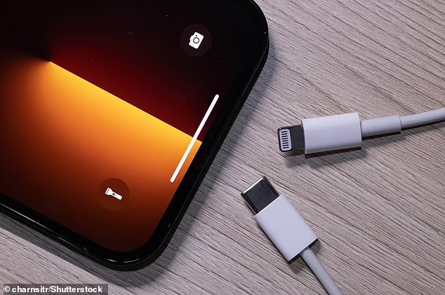 Rumornya Apple Akan Menghilangkan Tombol Volume dan Power Fisik di iPhone 15 Mendatang